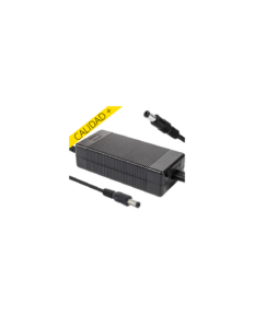 Cargador clavija fina 42V